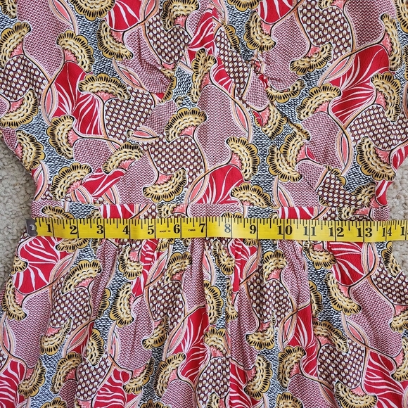 Burton of London V-Neck Red and Gold Floral Printed US Size 6 NWOT - Picture 9 of 11